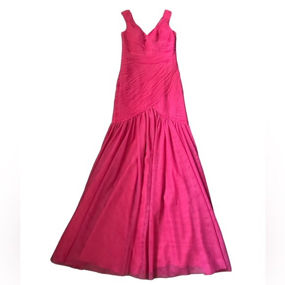 Monique Lhuillier Barbiecore Pink Tulle Double V Mermaid Formal Maxi Gown Size 6 - Picture 12 of 13